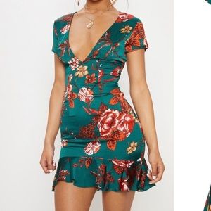 PLT Emerald Green Tie Back Shift Dress